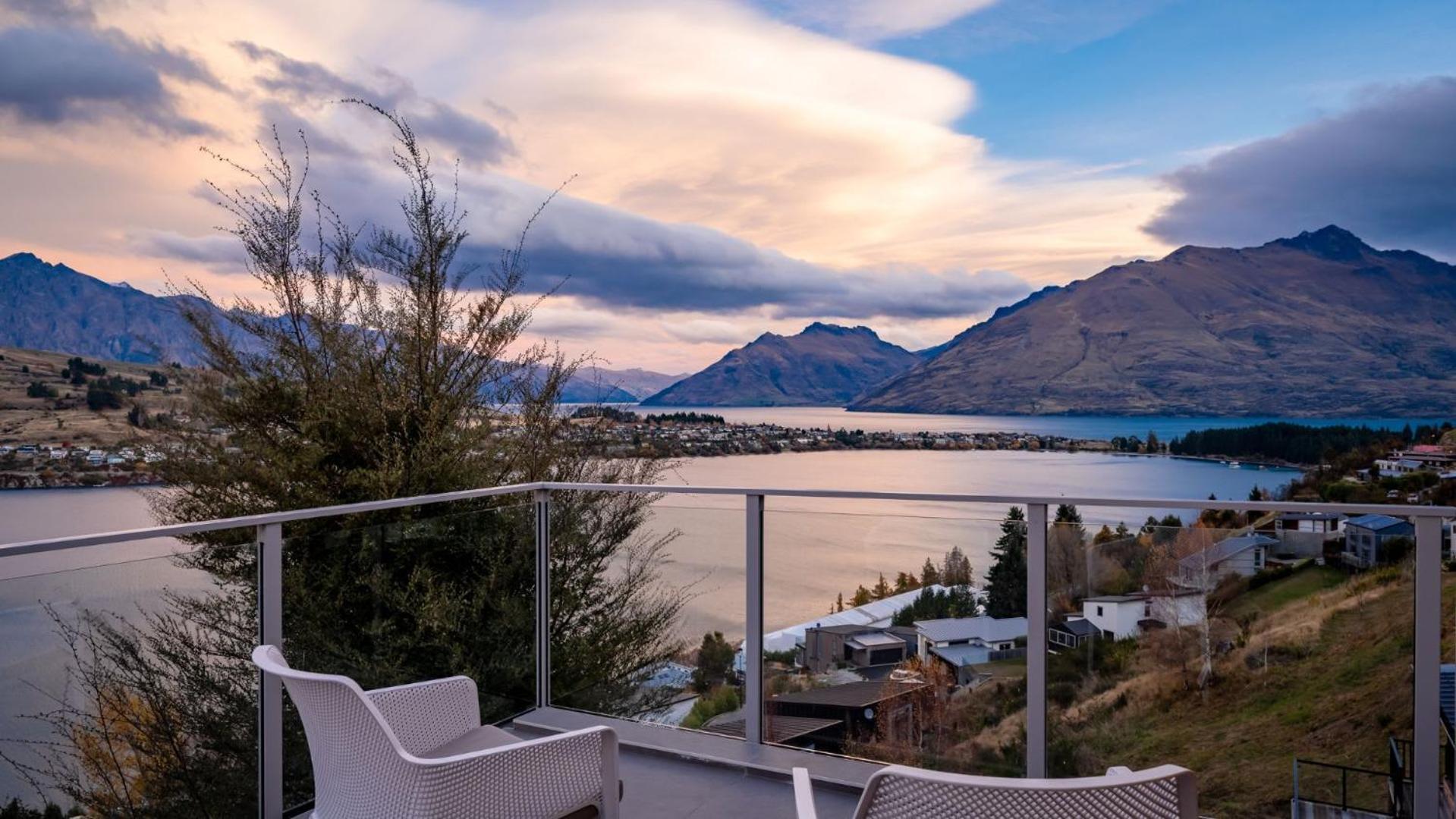 Tahuna Vista-Fire Place-Hot Tub -Free Parking -Bbq Queenstown Exteriér fotografie